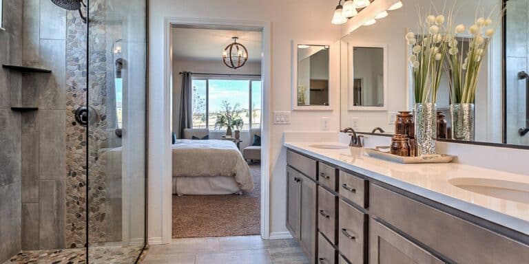 Campbell Homes Kipling Bathroom